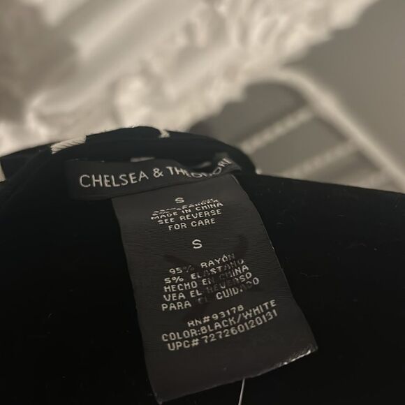 NWT Chelsea and Theodore maxi dress small   F - Picture 8 of 8